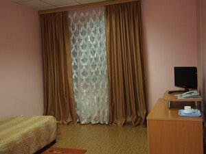 Yulana (Respubliki Street, 17), hotel