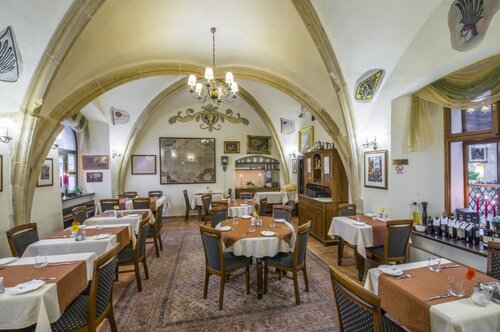 Гостиница Hotel Cerny Slon в Праге