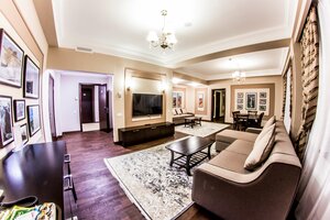 Best Western Plus Atakent Park Hotel (Климент Тимирязев көшесі, 42к10), қонақ үй  Алматыда