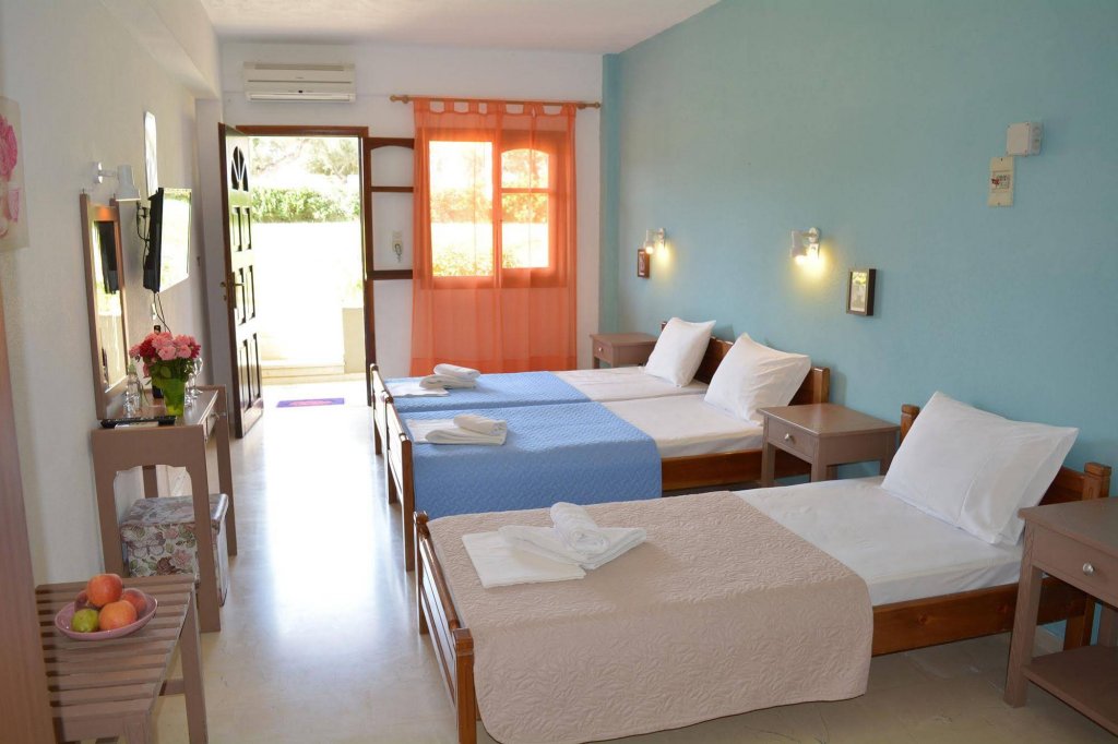 Фото Galini Beach