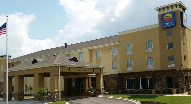 Фото Comfort Inn & Suites Dothan East