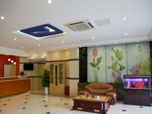 7 Days Inn Shaoxing Train Station Branch (Direct-Controlled Municipality of Beijing, Xicheng District, North Sea Bridge), hotel