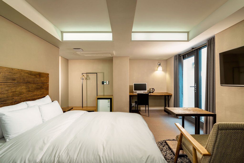 Фото H Hotel Seocho