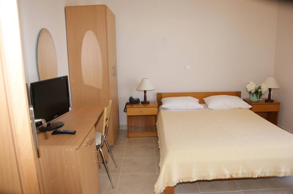 Фото International Hotel