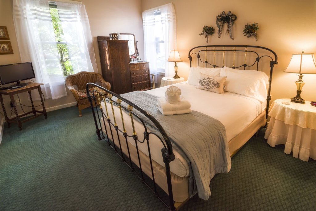 Фото The Gilbert Inn