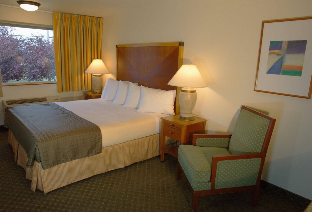 Фото Olympic View Inn