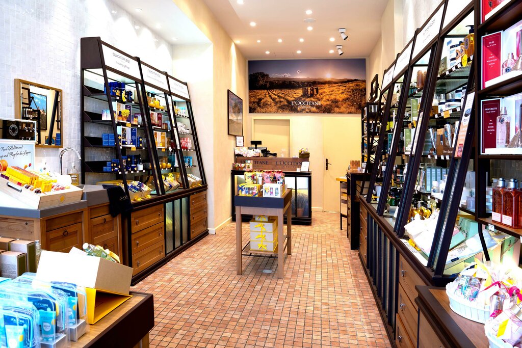 Perfume and cosmetics shop L'occitane EN Provence, Bremen, photo
