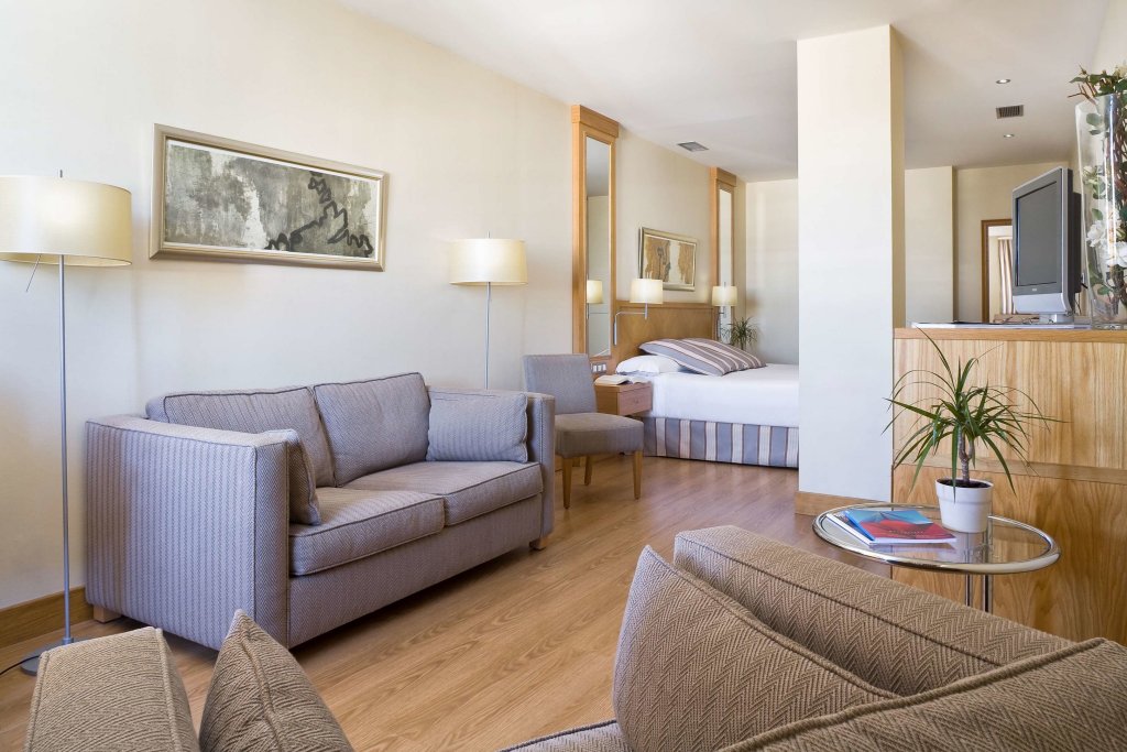 Фото Hesperia A Coruña Centro