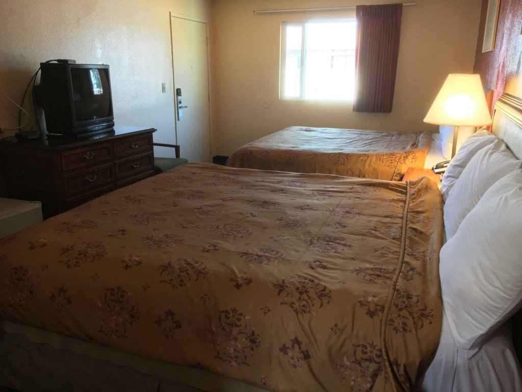 Фото American Inn Grover Beach