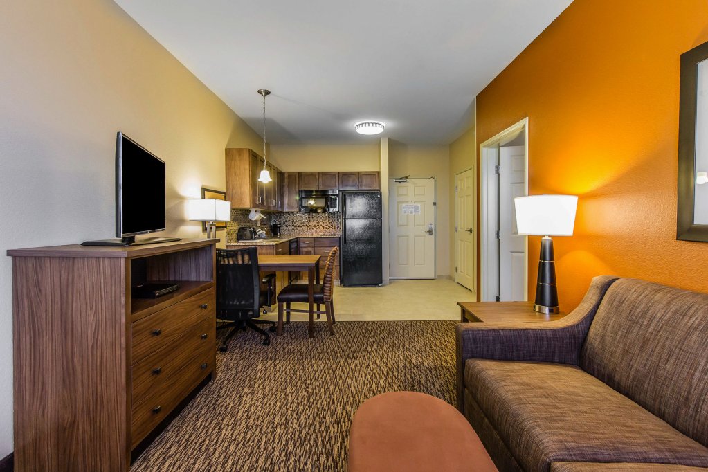 Фото MainStay Suites Event Center