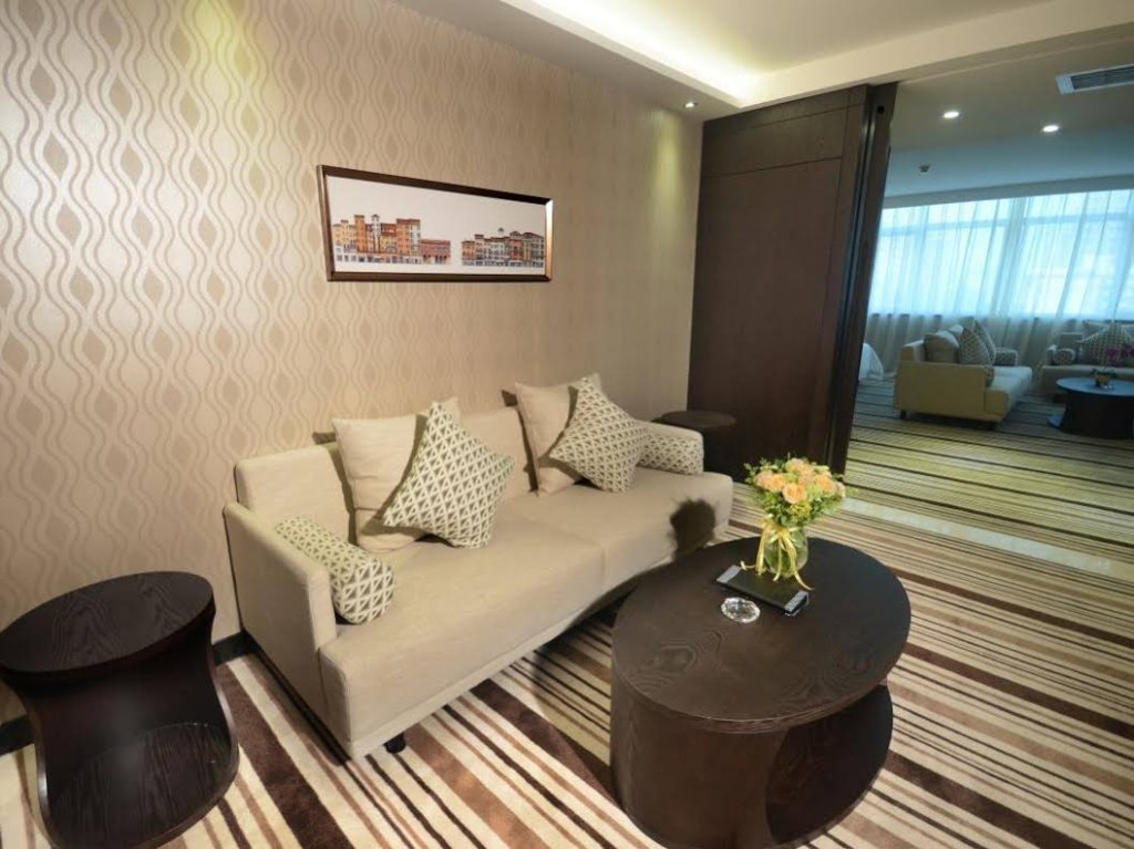 Фото Junyue Internation Hotel