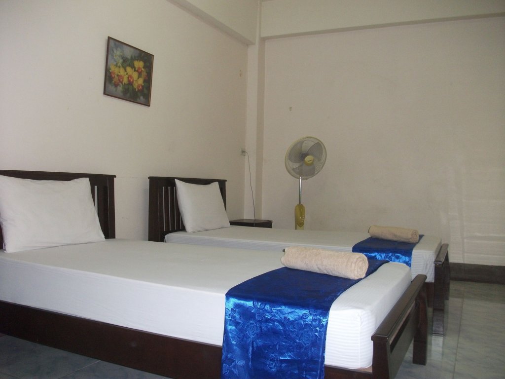 Фото Boss Benz House