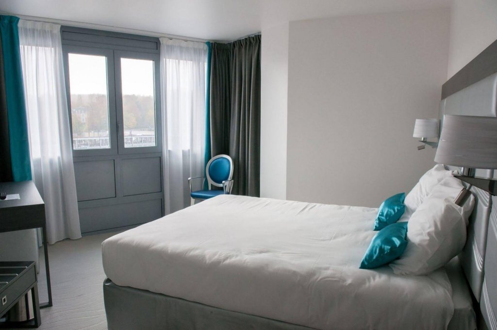 Фото Hôtel Versailles Chantiers