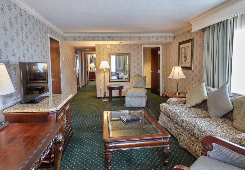 Фото Marriott City Center