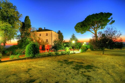Гостиница Albergo Villa Rioddi в Вольтерре