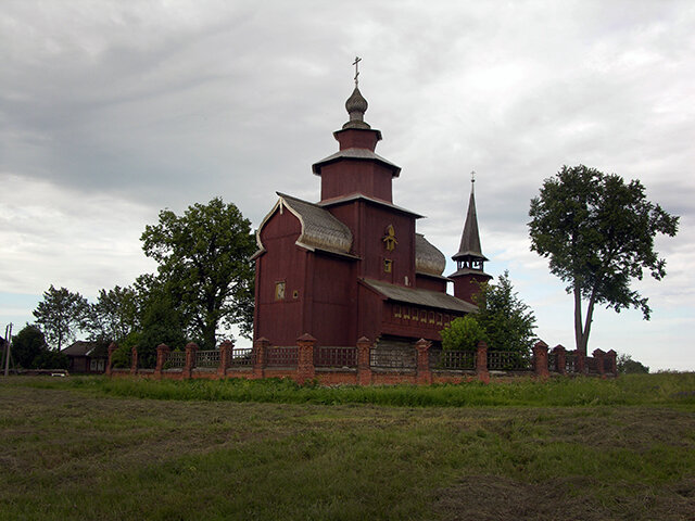 Православный храм Церковь Иоанна Богослова на Ишне, Ярославская область, фото