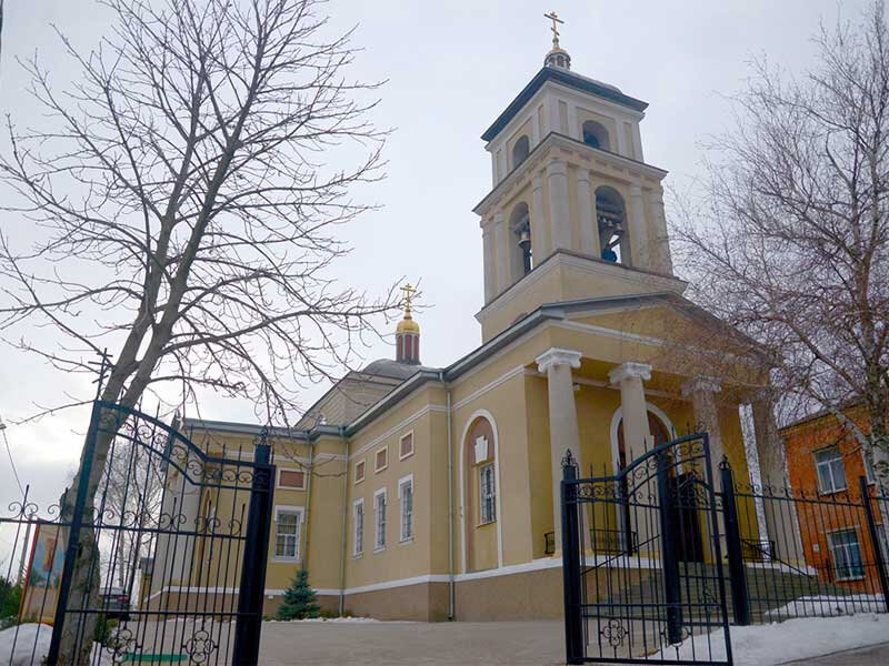 Церковь архангела михаила ул достоевского 3а фото