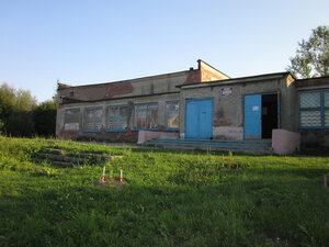 Лемешенский дом культуры (selo Lemeshki, Vokzalnaya ulitsa, 1), casa de la cultura