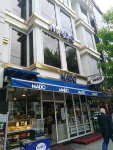 Mado (İstanbul, Fatih, Fevzi Paşa Cad.), cafe