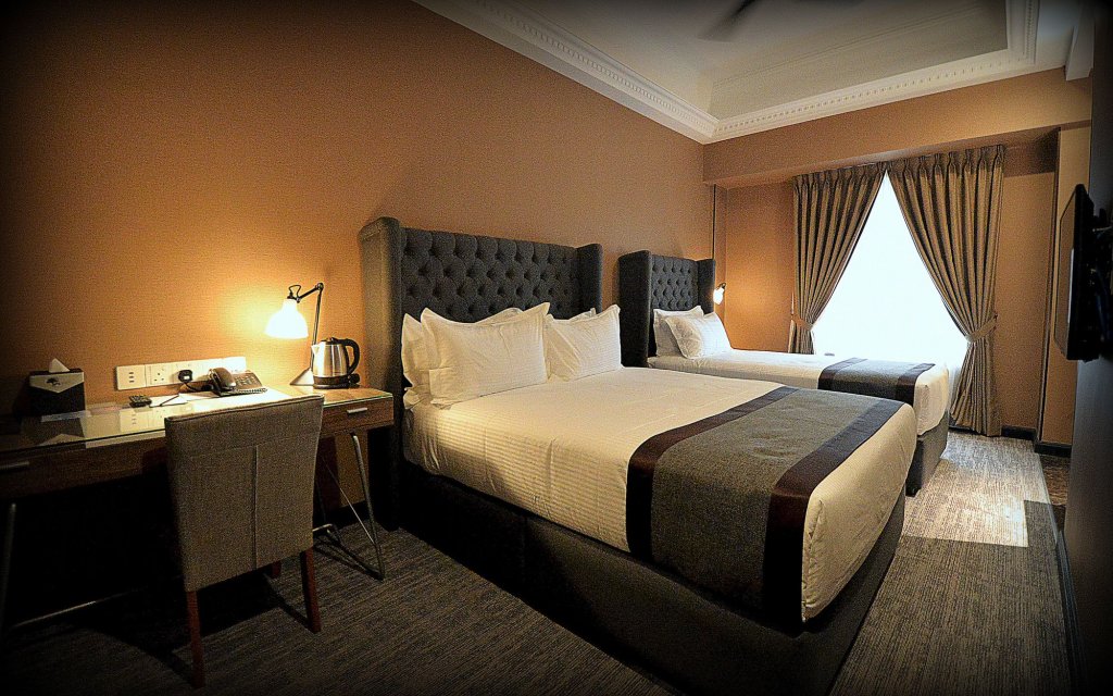 Фото отеля 2