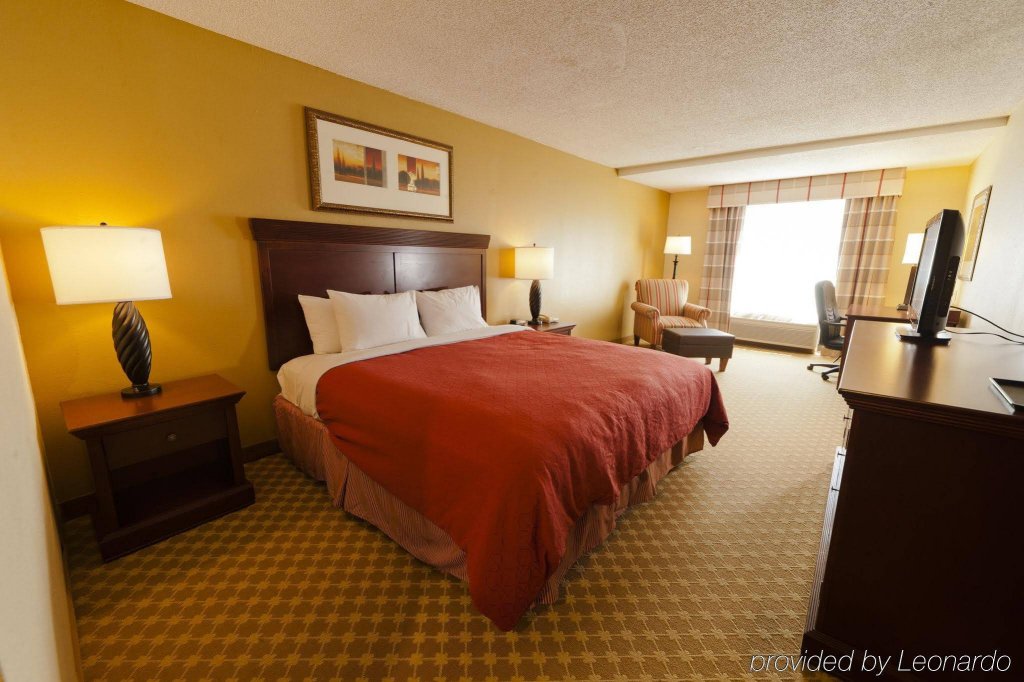 Фото Country Inn & Suites by Radisson, Atlanta Airport South, Ga
