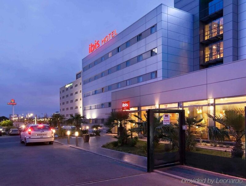 Гостиница Ibis Valencia Bonaire Aeropuerto