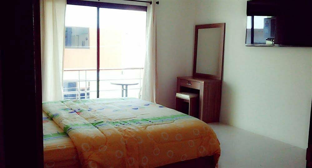 Hotel I Rovers Superior Rooms, Pattaya, photo