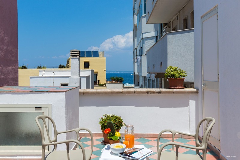 Фото Hotel L'Uomo e il Mare