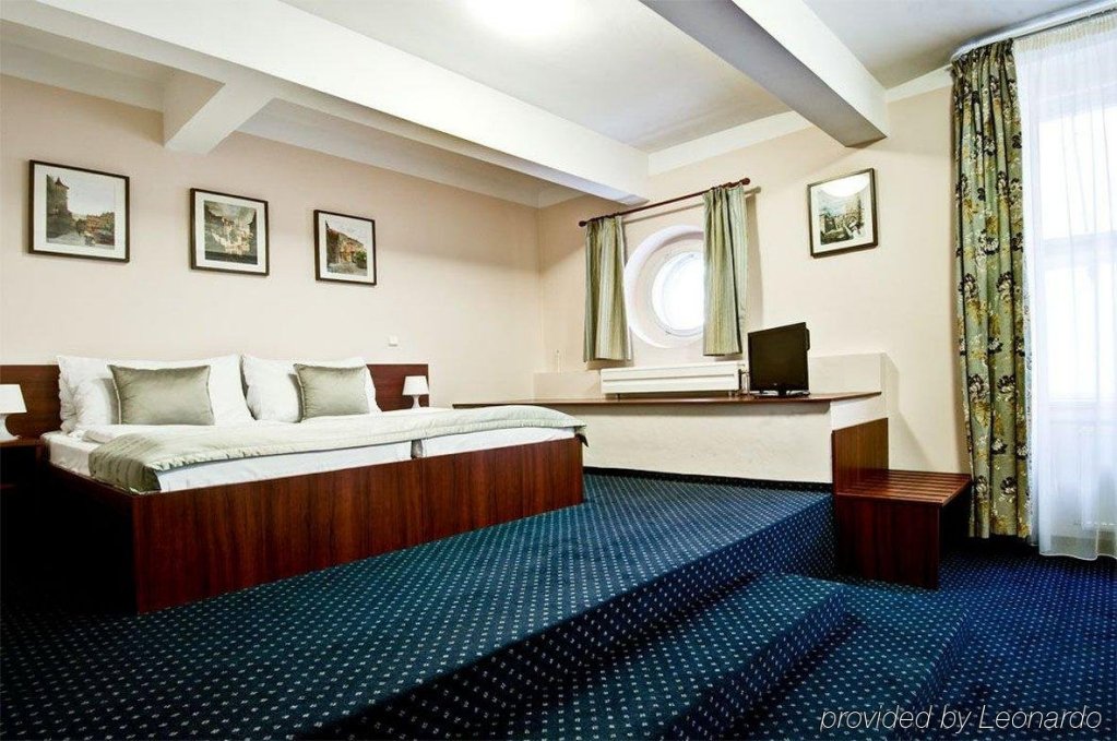 Фото Pytloun Kampa Garden Hotel Prague