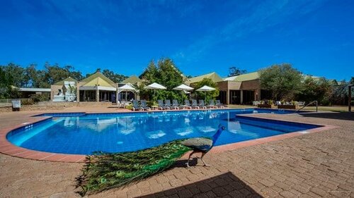 Внешний вид отеля DoubleTree by Hilton Hotel Alice Springs в Алис-Спрингс, фото 4