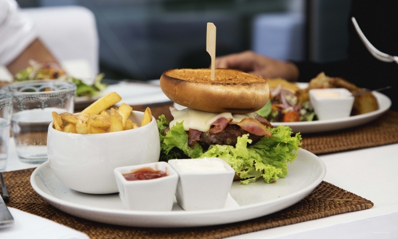 Фото Hilton Diagonal Mar Barcelona