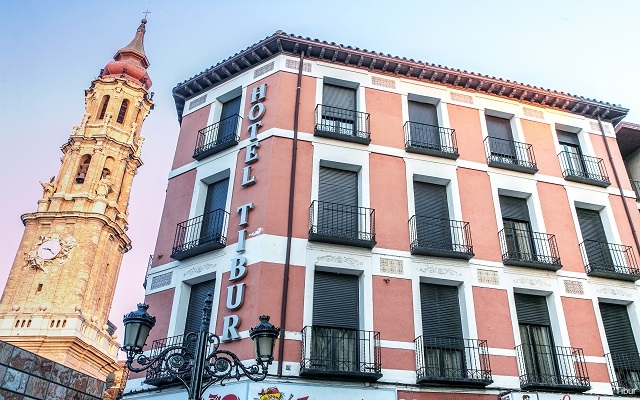 Фото Hotel Tibur