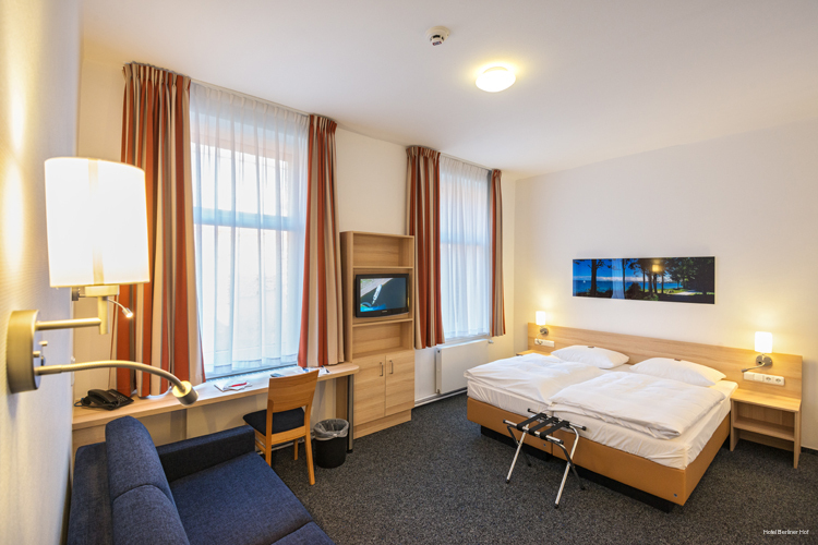 Фото отеля 3