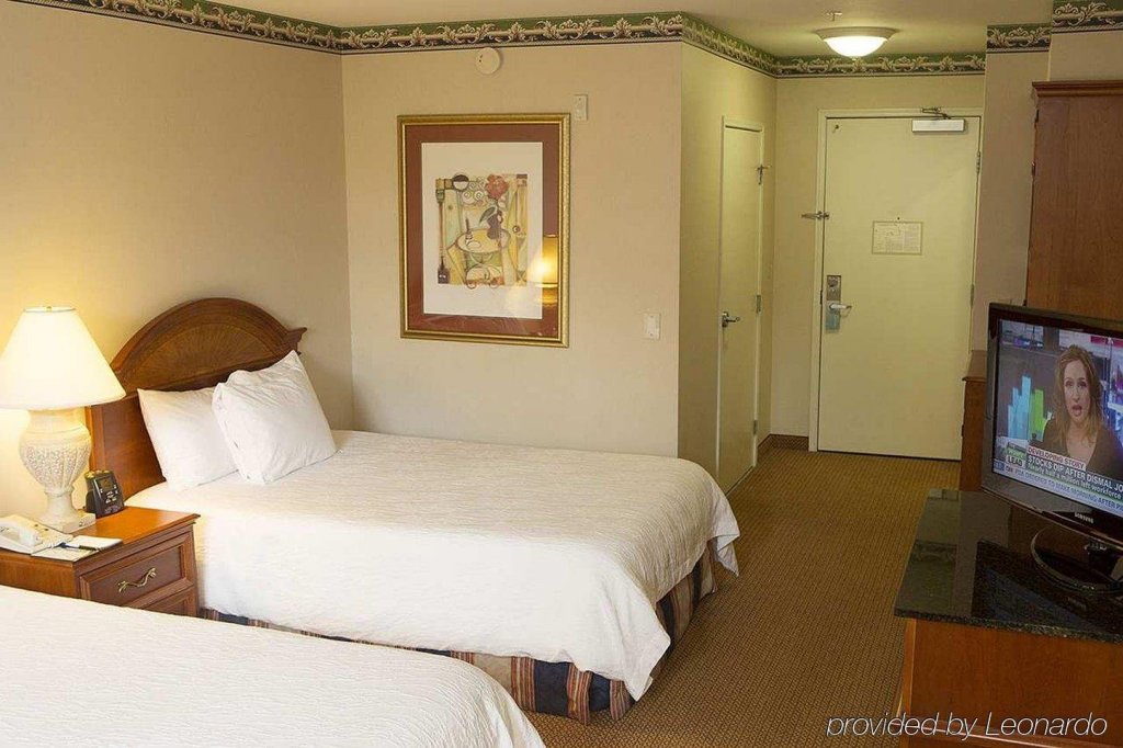 Фото Hilton Garden Inn Oakland/San Leandro