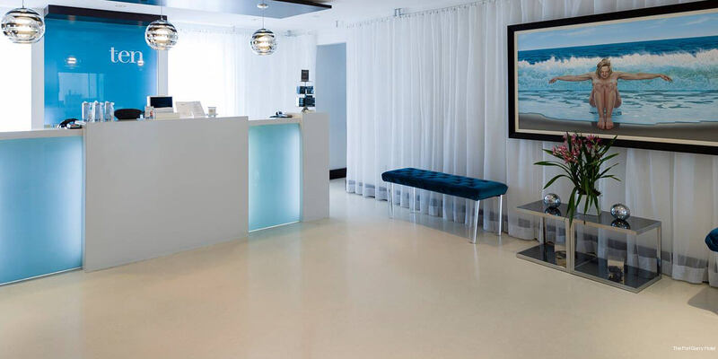 Фото The Fort Garry Hotel