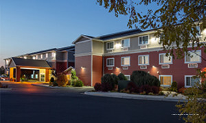 Фото Coast Edmonton Plaza