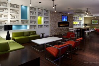 Фото Delta Hotels by Marriott Ottawa City Centre