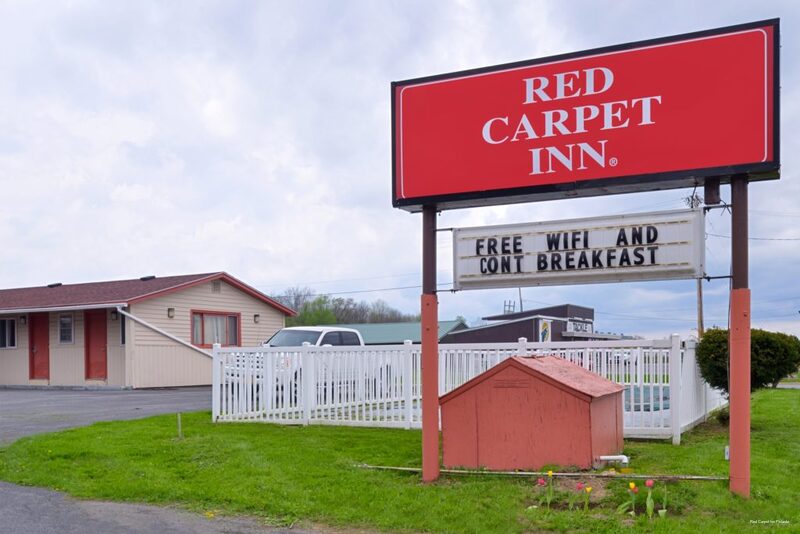 Фото Red Carpet Inn Pulaski