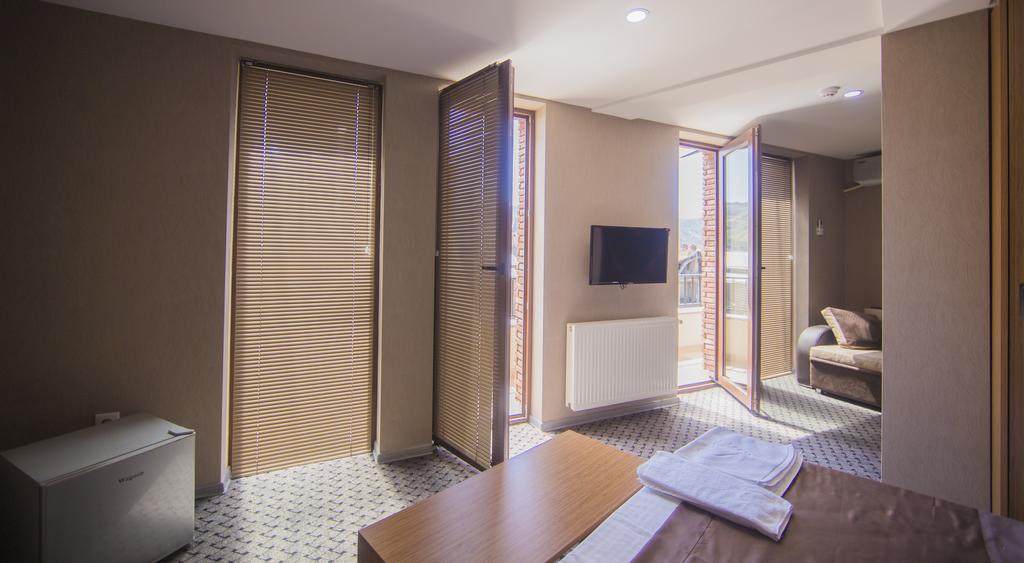 Фото Hotel Voyager