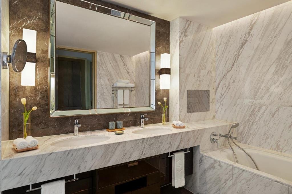 Фото Midtown Shangri-La, Hangzhou