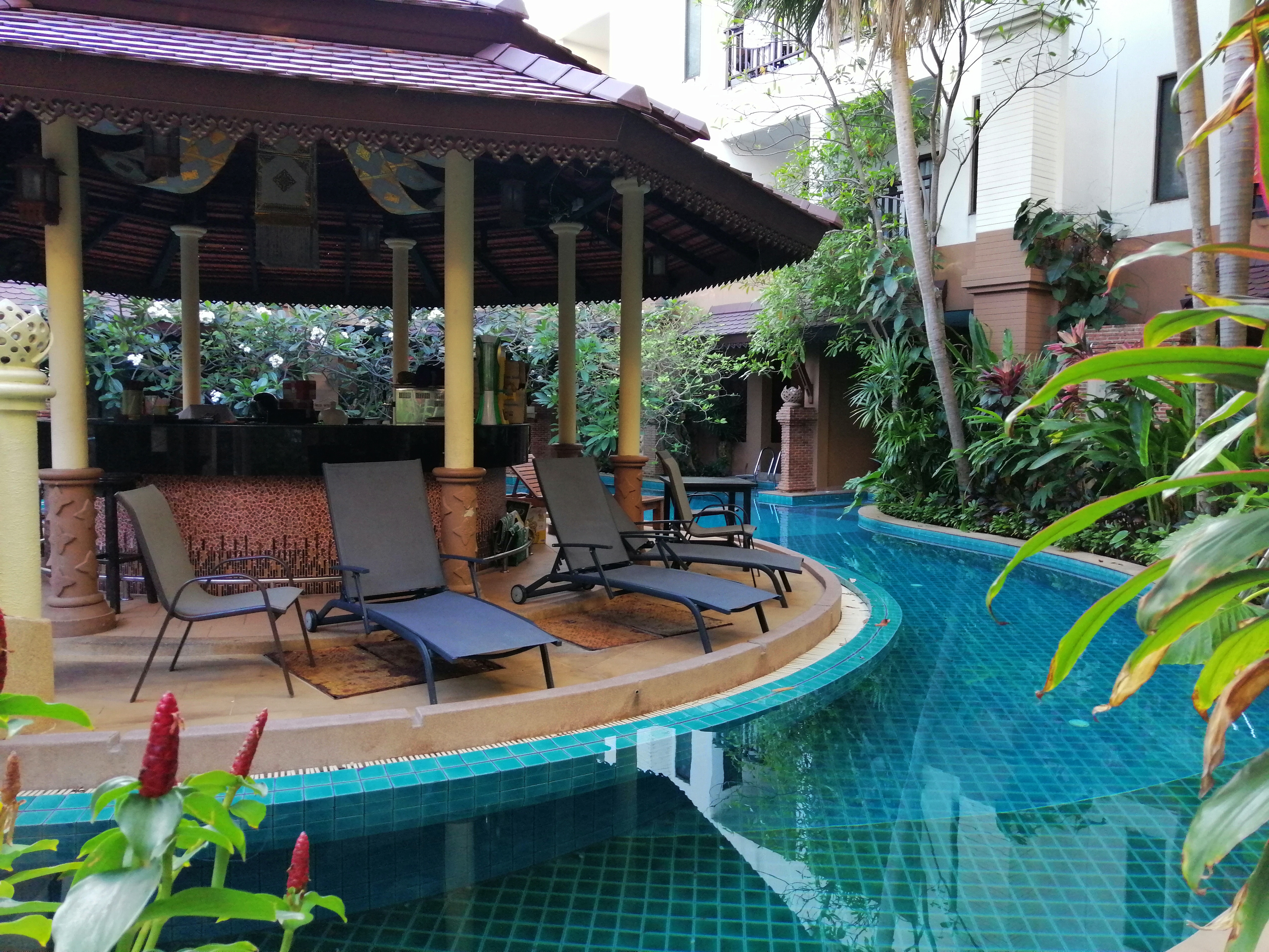 Фото отеля 1