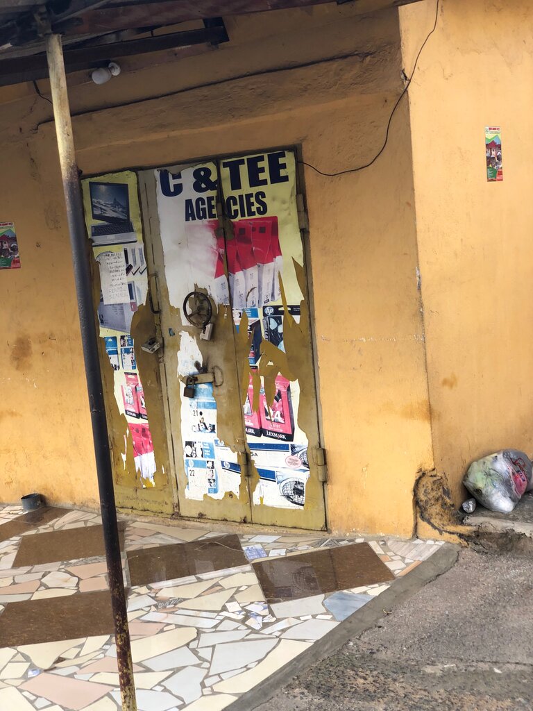 Insurance company C & Tee Agencies, Accra, photo