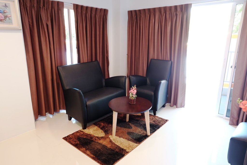 Фото Sunset Apartments