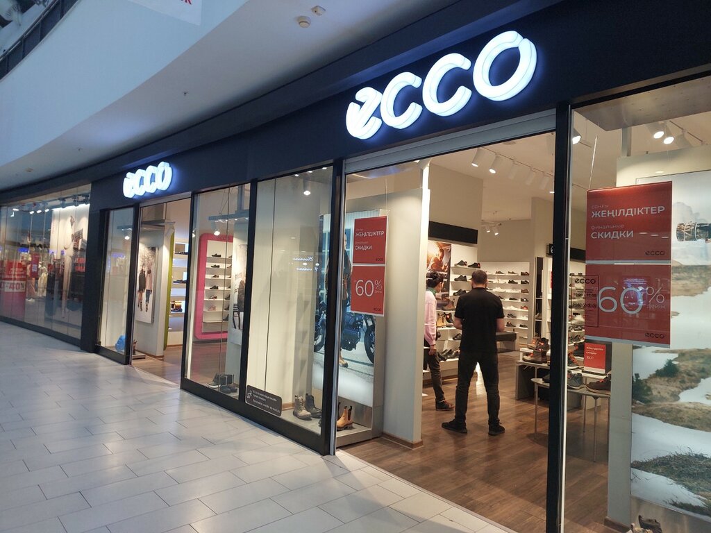 Ayakkabı mağazaları Ecco, Astana, foto