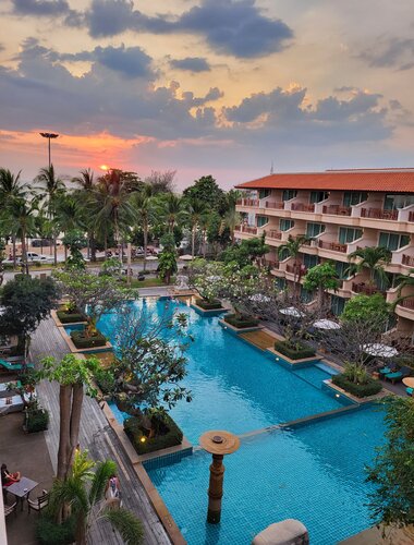 Гостиница Avalon Beach Resort в Паттайе
