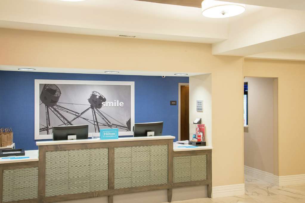 Фото Hampton Inn & Suites Jackson-Coliseum
