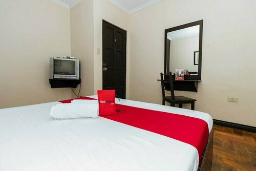 Гостиница RedDoorz @ The Ridge Tagaytay City - Adults Only в Тагайтае