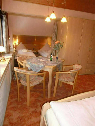 Гостиница Hotel Zur Schmiede в Клаусталь-Целлерфельде