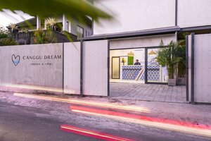 Canggu Dream Studios & Villas