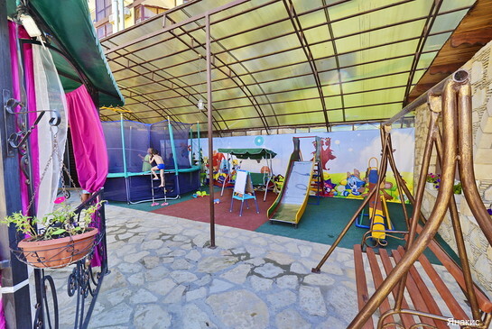 Фото Янакис